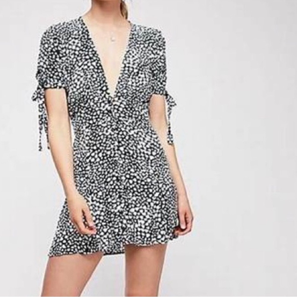 RUE STIIC LAGUNA HEART MINI DRESS Green & White XS